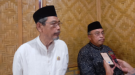 Ketua Panitia Muzakarah dan Seminar Internasional, Dr. Gamal Abdul Nasir (baju Dongker)