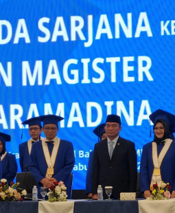 Wisuda Sarjana dan Pascasarjana Universitas Paramadina, Prof. Muhadjir Effendi: Pembangunan Harus Inklusif Berbasis Etika