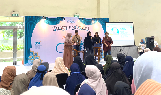 Natasha Rizki saat talkshow di acara IBF 2025 yang diselwnggarakan di JCC Sabtu (21/6/25)/Foto Himmah