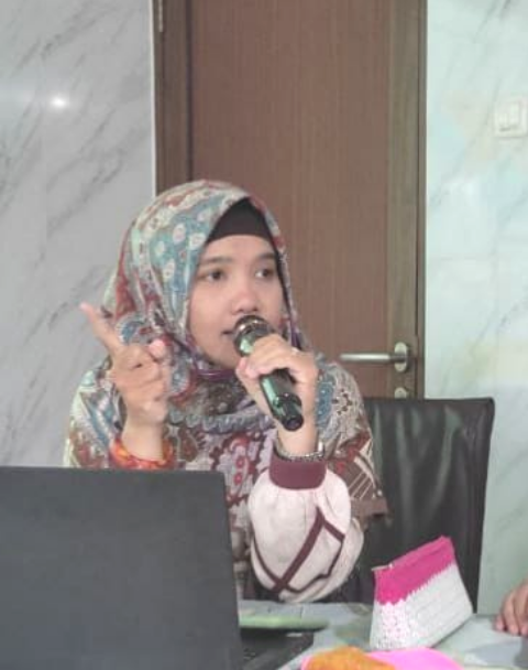 Nis!rina Nitisastro, S.H