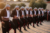 Tari dabke meramaikan moment pernikahan pasangan Palestina 