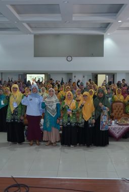 Sosialisasi Program Makan Bergizi Gratis di Bandung Dorong Kolaborasi Lintas Sektor Wujudkan Generasi Emas 2045