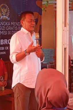 Obon Tabroni Tekankan Pentingnya Gizi dalam Sosialisasi MBG di Bekasi